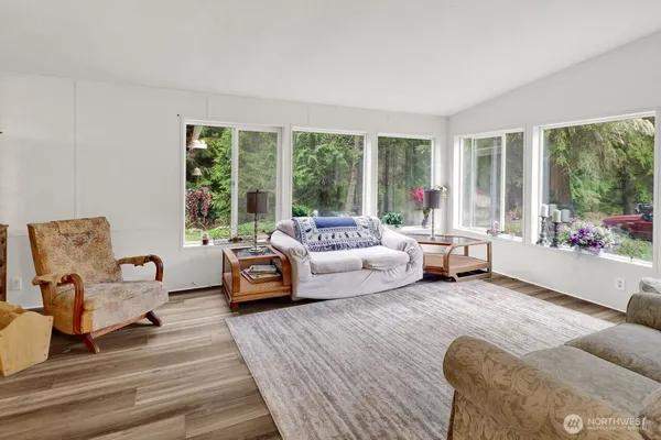 $949,900 | 1120 Shaw Road, Bow, WA 98232