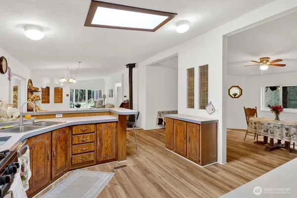 $949,900 | 1120 Shaw Road, Bow, WA 98232