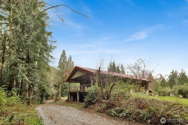 $949,900 | 1120 Shaw Road, Bow, WA 98232