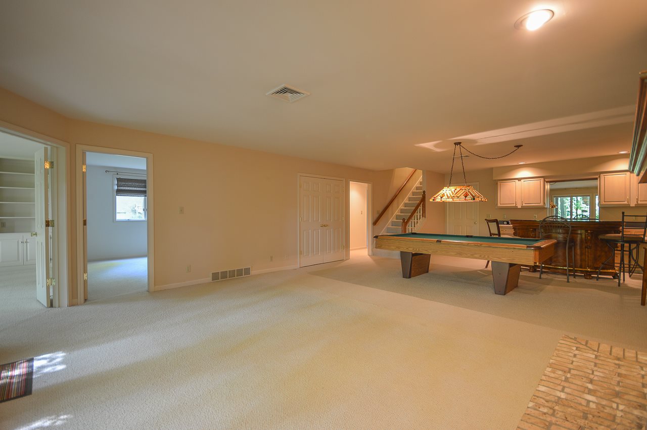 1301 Timberlake Road Evansville, IN 47710 - Photo 14 of 21 Gallery Image 14