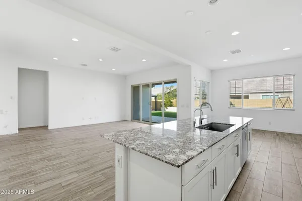 $3,499 | 204 East Taurus Place, Chandler, AZ 85249