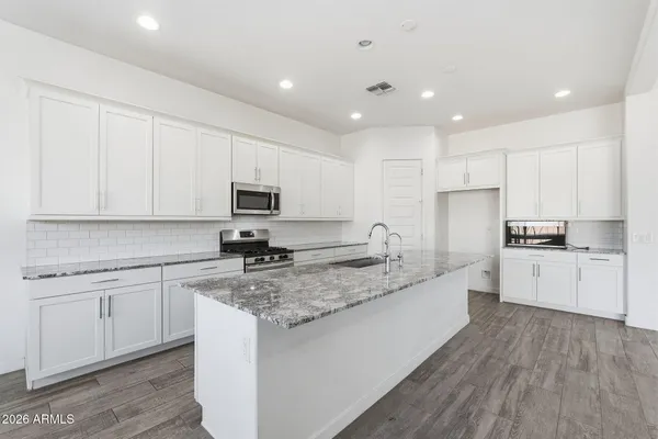 $3,499 | 204 East Taurus Place, Chandler, AZ 85249