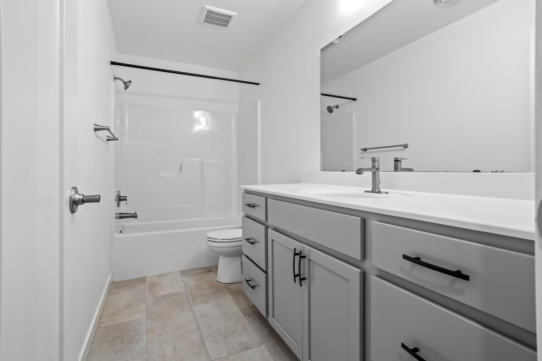 7442 20th Street South Fargo, ND 58104 - Photo 19 of 41