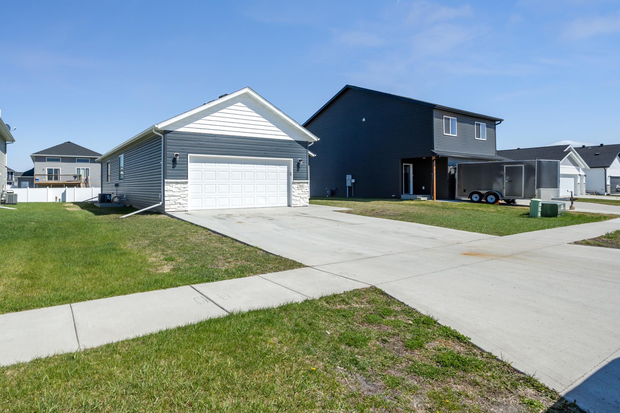 7442 20th Street South Fargo, ND 58104 - Photo 39 of 41