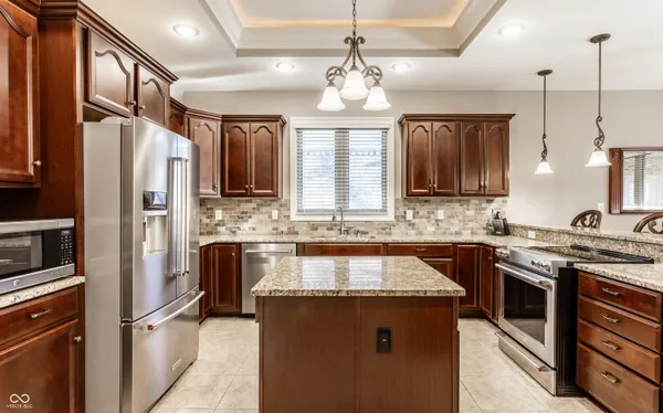 $589,000 | 6639 Flowstone Way, Indianapolis, IN 46237