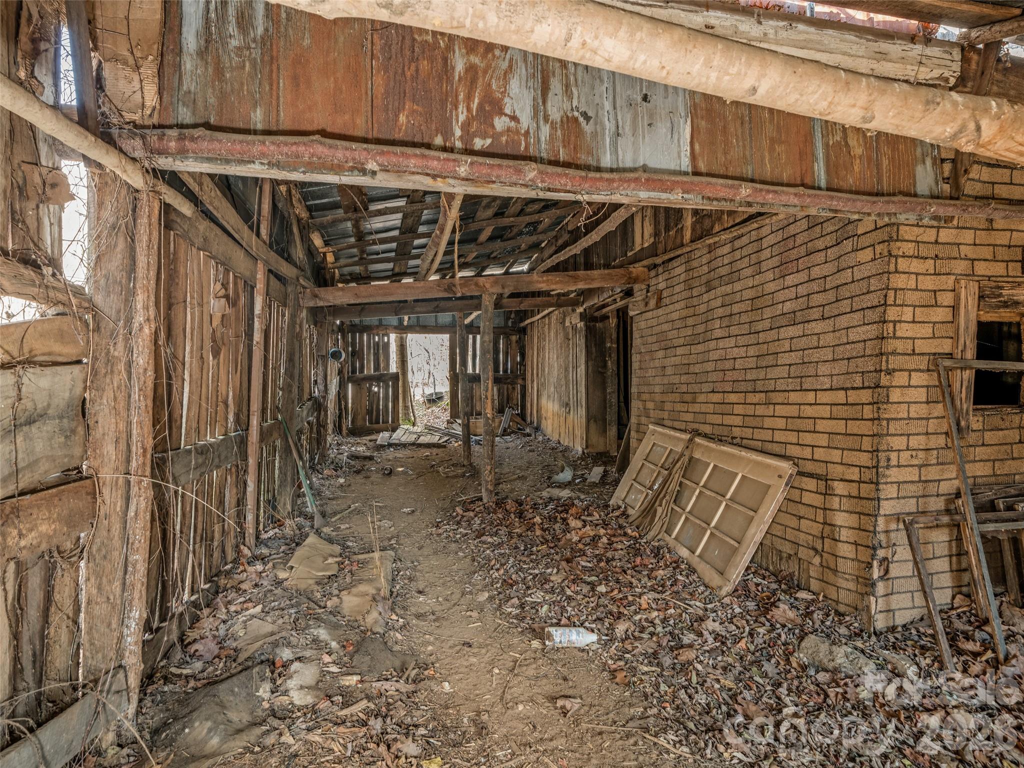 625 Cook Town Road Bakersville, NC 28705 - Photo 17 of 38