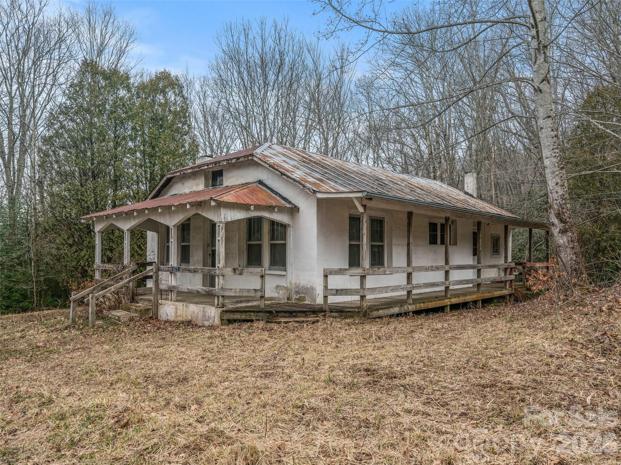 625 Cook Town Road Bakersville, NC 28705 - Photo 19 of 38