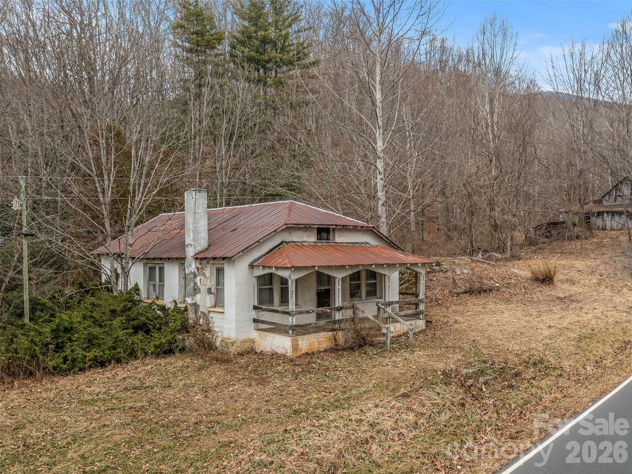 625 Cook Town Road Bakersville, NC 28705 - Photo 33 of 38