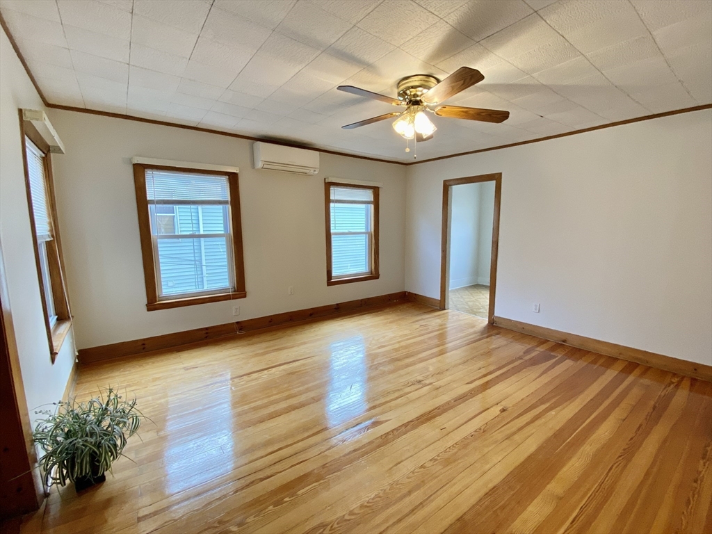 20 Webster Street, Unit 2 Somerville, MA 02145 - Photo 2 of 22