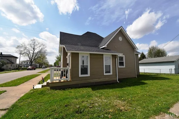 $179,900 | 208 West Jefferson Street, Frankfort, IN 46041