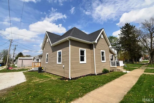 $179,900 | 208 West Jefferson Street, Frankfort, IN 46041