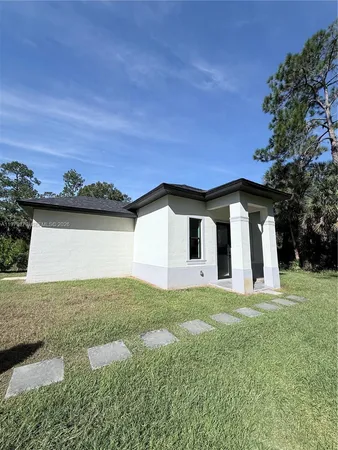 $1,650 | 4681 18th Avenue Southeast, Unit 2, Naples, FL 34117