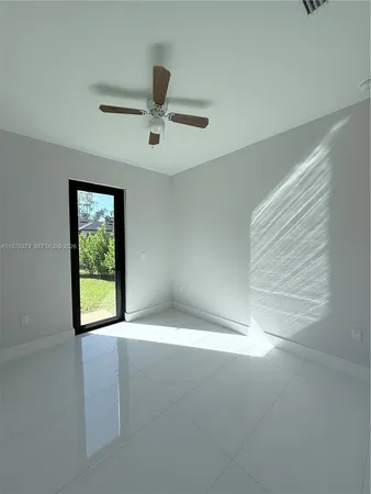 $1,650 | 4681 18th Avenue Southeast, Unit 2, Naples, FL 34117