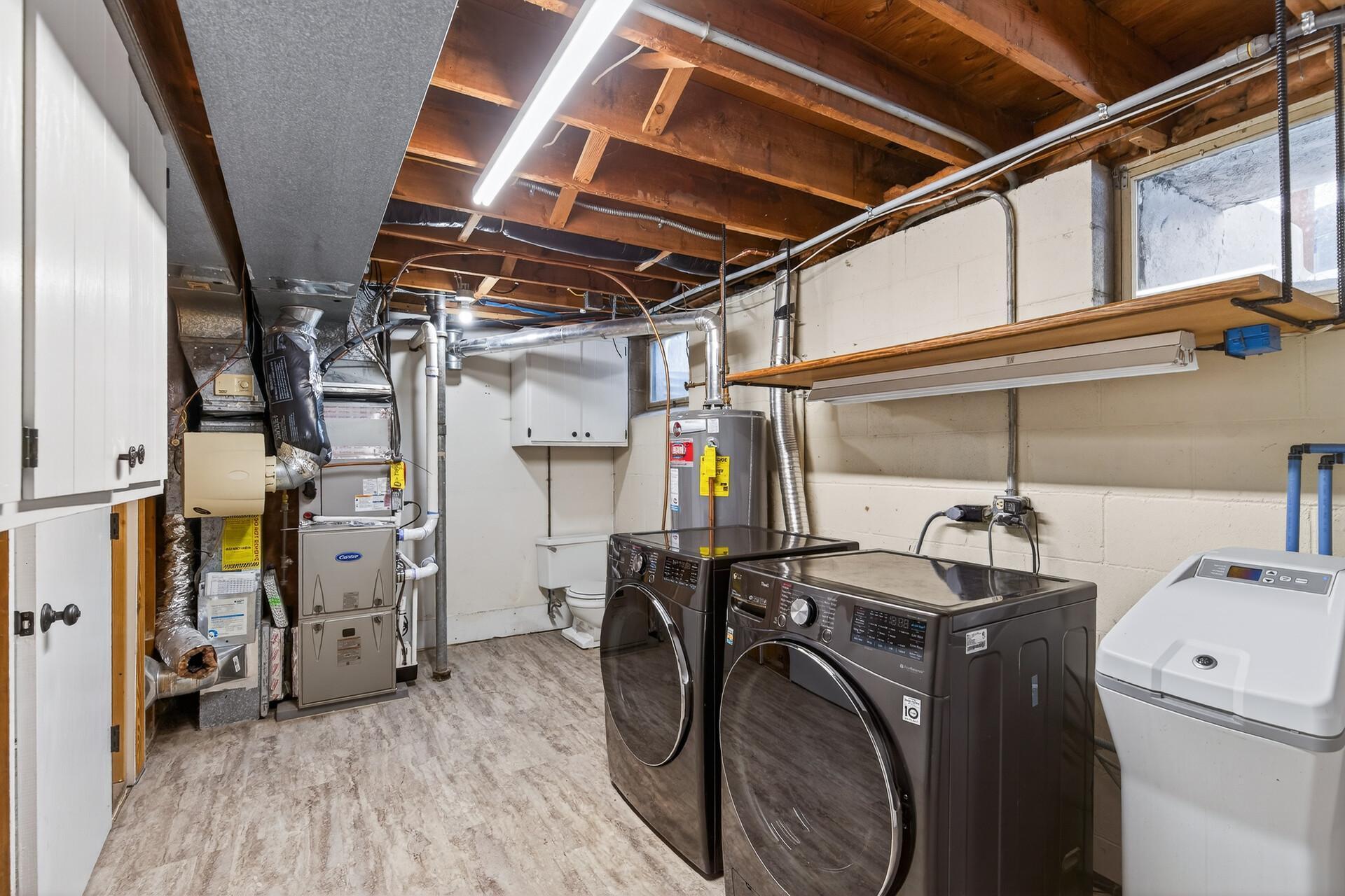 7155 Duluth Street Golden Valley, MN 55427 - Photo 29 of 44