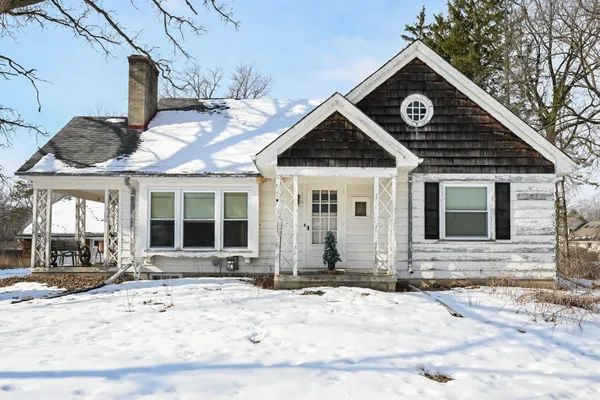 2465 Thornapple Lane, Brookfield, WI 53005
