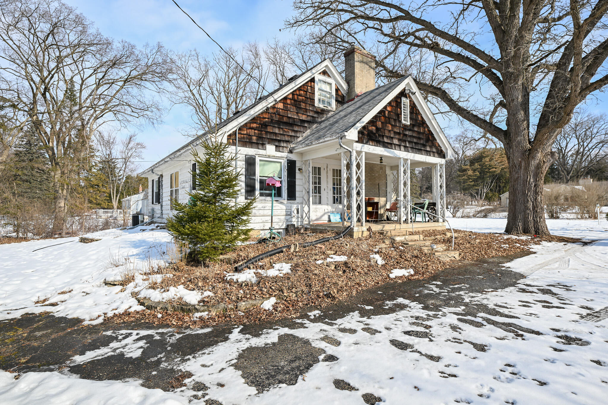 2465 Thornapple Lane Brookfield, WI 53005 - Photo 9 of 12 DSC_8116