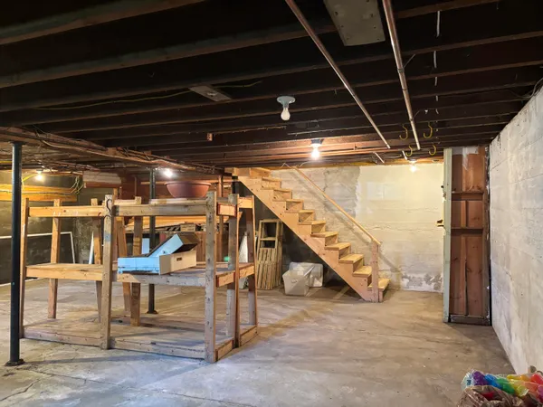 $499,000 | 8 Sterling Street, Ellsworth, ME 04605