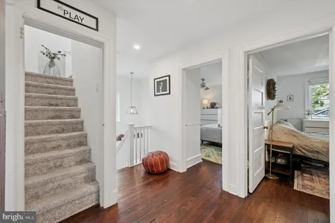 a view of livingroom with furniture and wooden floor