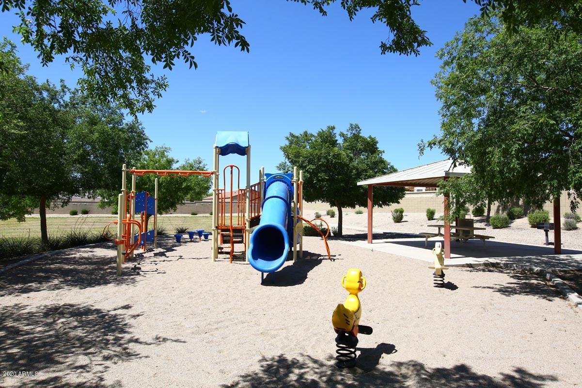 24195 Field Road Florence, AZ 85132 - Photo 39 of 43 Crestfield Manor-Community Park