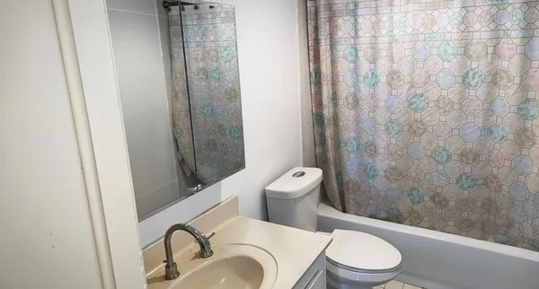 $1,750 | 901 Hillcrest Drive, Unit 307, Hollywood, FL 33021