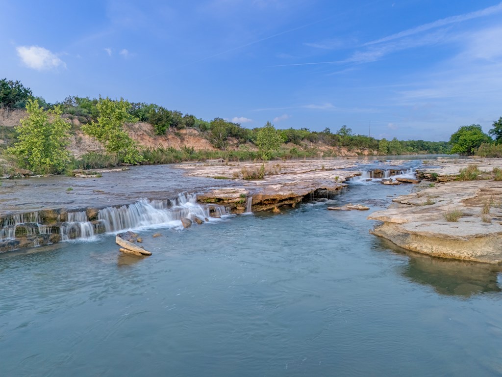 255 Vista Ridge Dr Junction Junction, TX 76849 - Photo 2 of 76