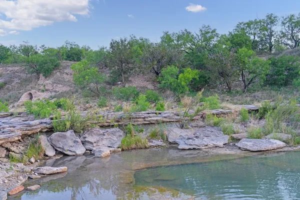 $9,995,000 | 255 Vista Ridge Dr Junction, Junction, TX 76849