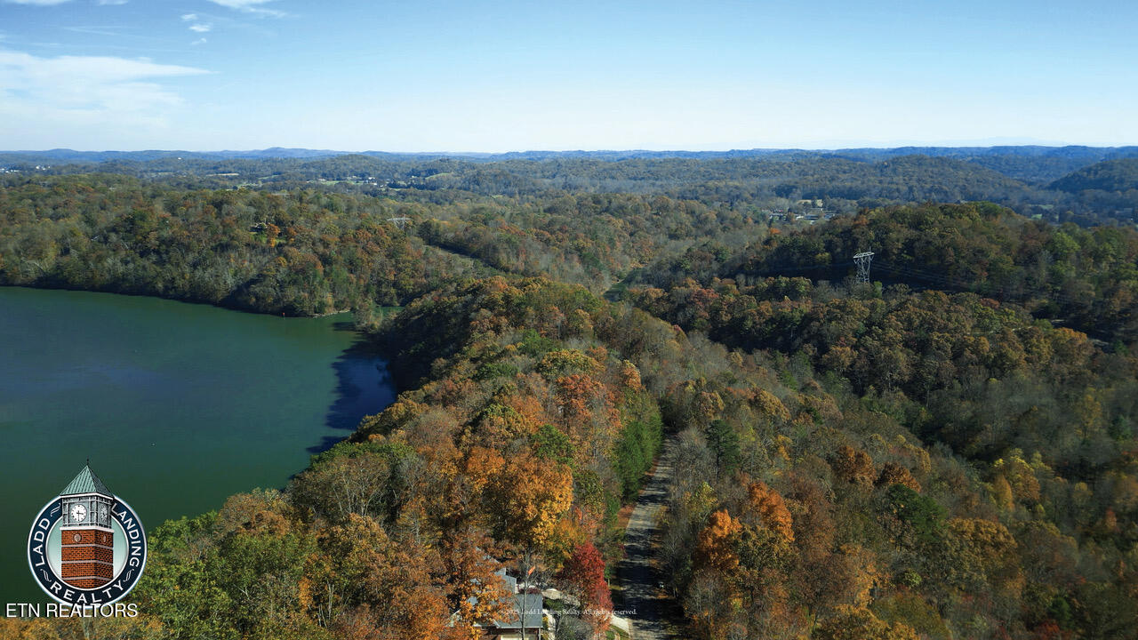 8 Sheerwater Road Kingston, TN 37763 - Photo 7 of 10 Sheerwater7