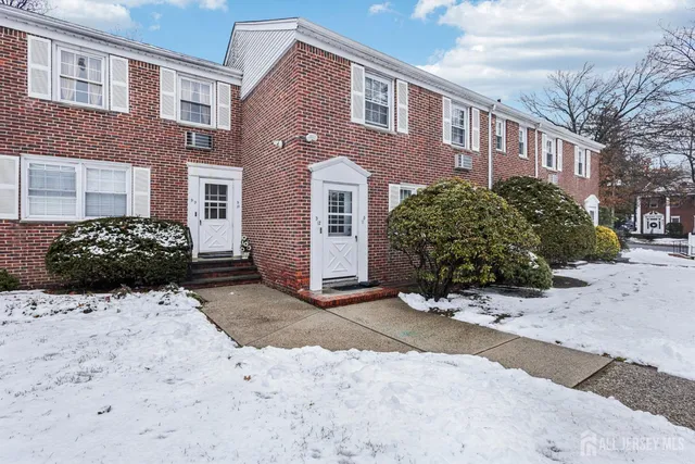 $275,000 | 445 Morris Avenue, Unit 11D, Springfield, NJ 07081