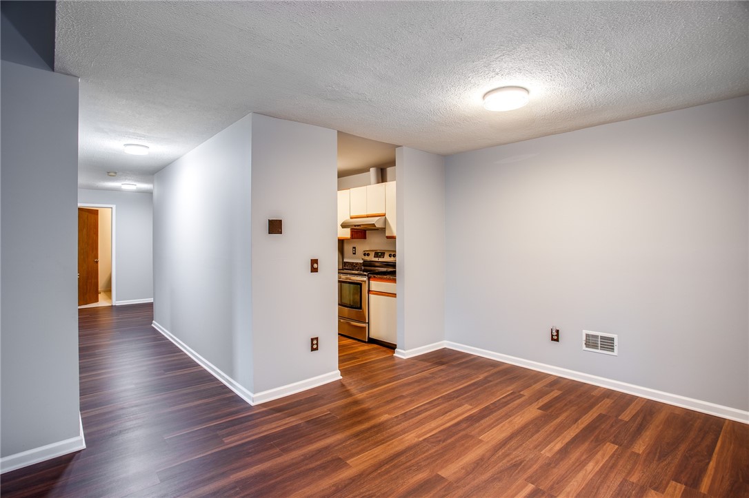 270 Latta Road, Unit UN224 Rochester, NY 14612 - Photo 11 of 33