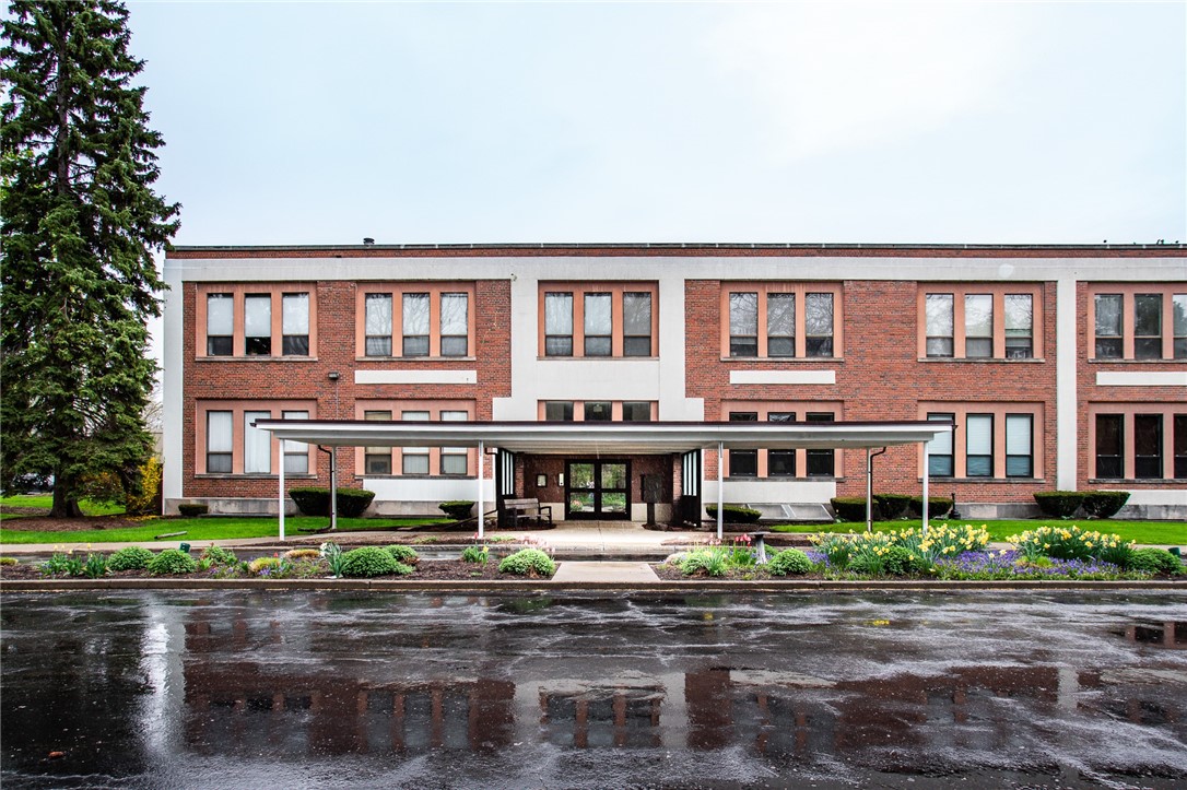 270 Latta Road, Unit UN224 Rochester, NY 14612 - Photo 4 of 33