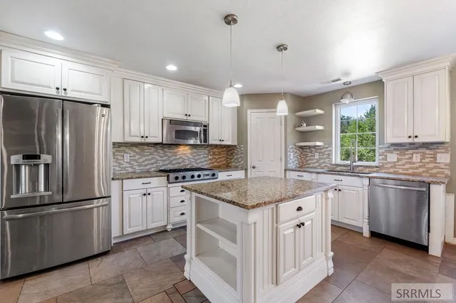 $475,000 | 1886 Falcon Circle East, Pocatello, ID 83204