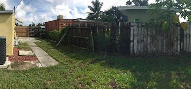 562 Cherry Road West Palm Beach, FL 33409 - Photo 18 of 19 IMG_1686