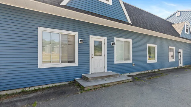 $599,000 | 673 Main Road North, Hampden, ME 04444