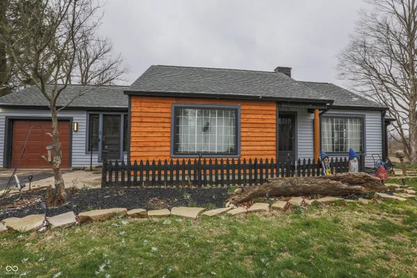 $304,900 | 539 East Washington Street, Morgantown, IN 46160