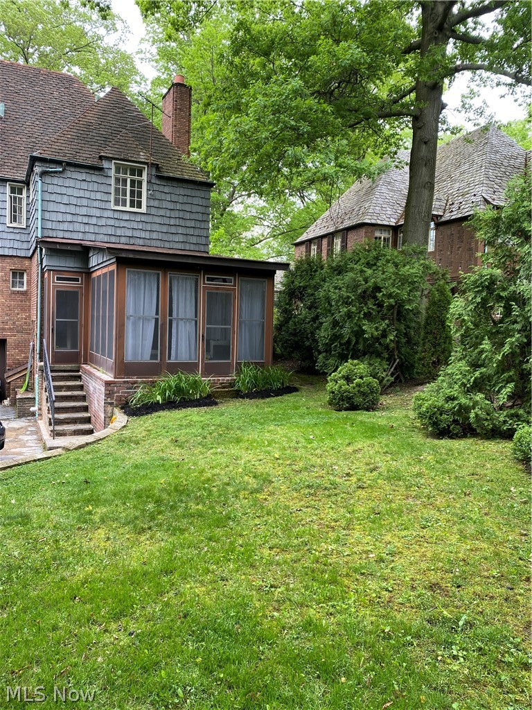 16224 Brewster Road Cleveland, OH 44112 - Photo 7 of 30