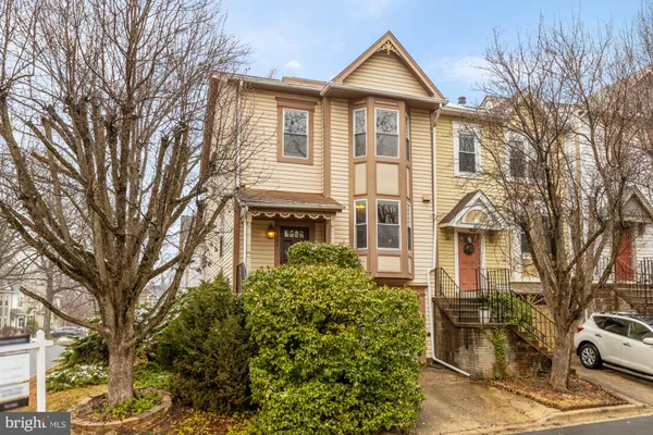 $549,000 | 2890 Schoolhouse Circle, Silver Spring, MD 20902