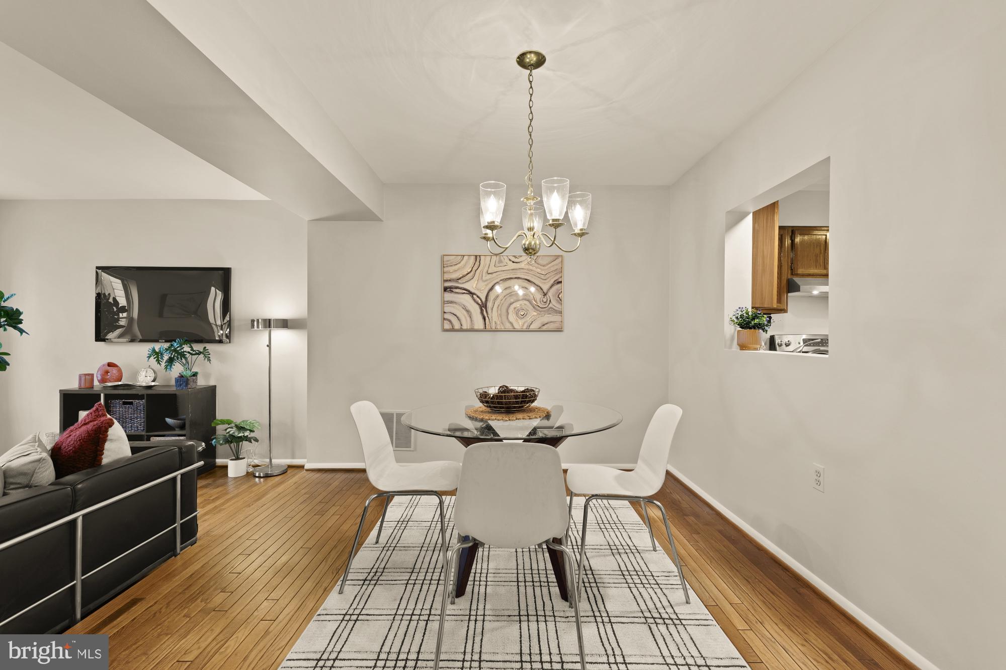 2890 Schoolhouse Circle Silver Spring, MD 20902 - Photo 15 of 44