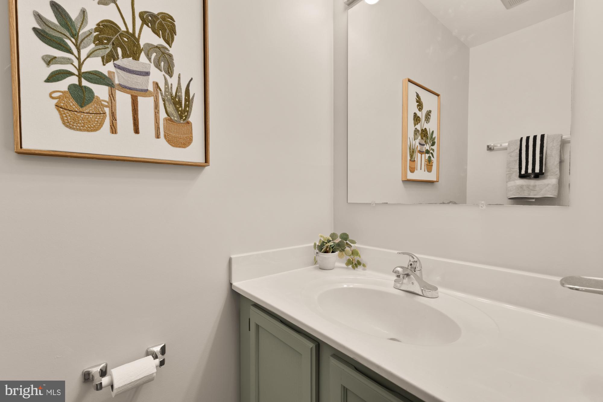 2890 Schoolhouse Circle Silver Spring, MD 20902 - Photo 23 of 44