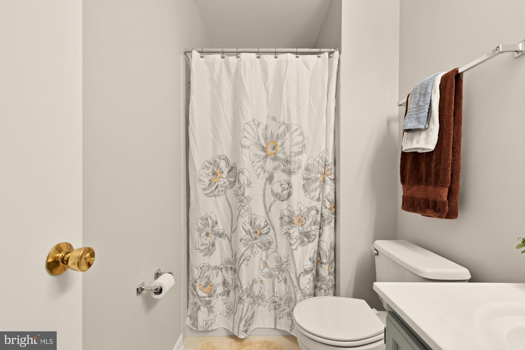 2890 Schoolhouse Circle Silver Spring, MD 20902 - Photo 29 of 44