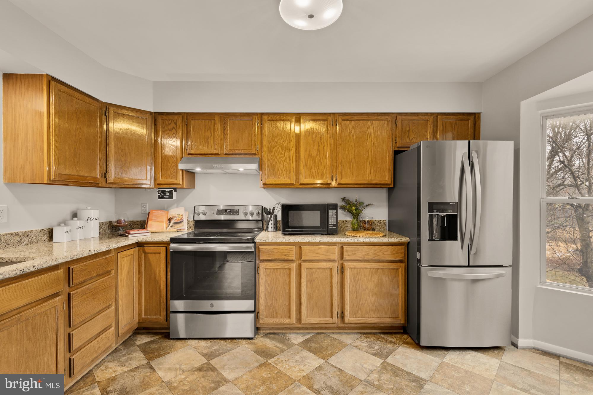 2890 Schoolhouse Circle Silver Spring, MD 20902 - Photo 7 of 44