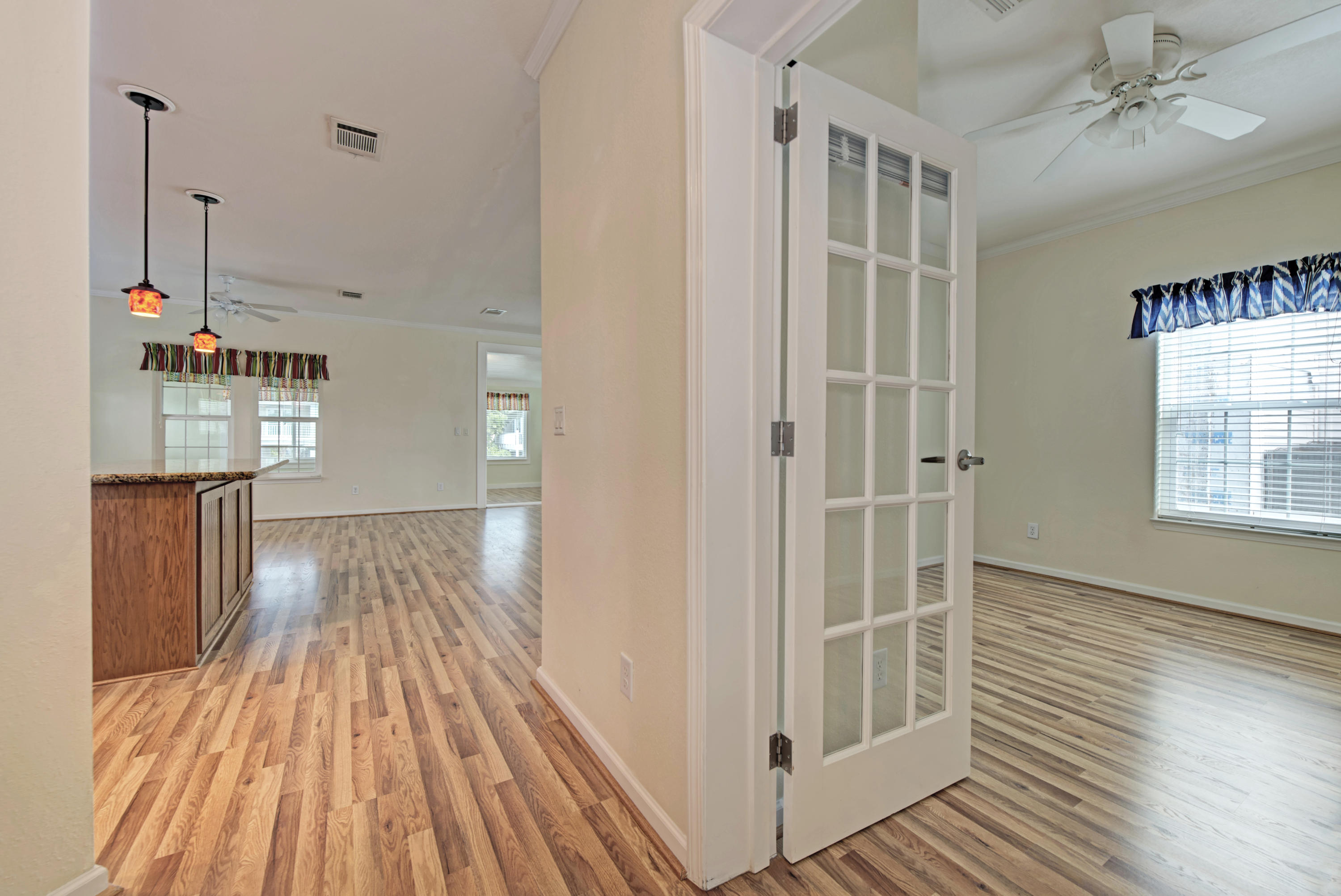 28573 Tortuga Road Summerland Key, FL 33042 - Photo 13 of 40 Entry/BR 1