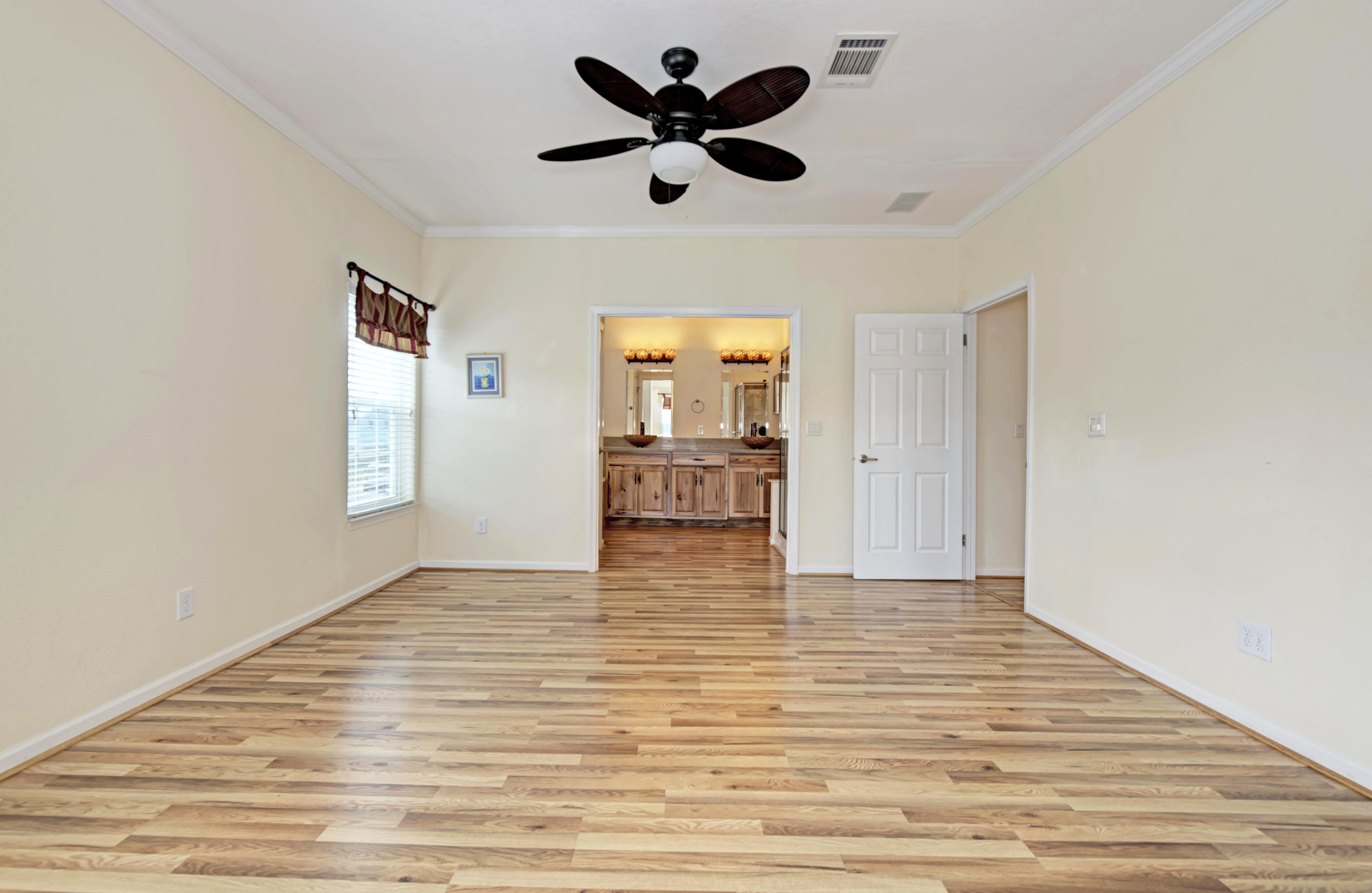 28573 Tortuga Road Summerland Key, FL 33042 - Photo 25 of 40 Master Bedroom