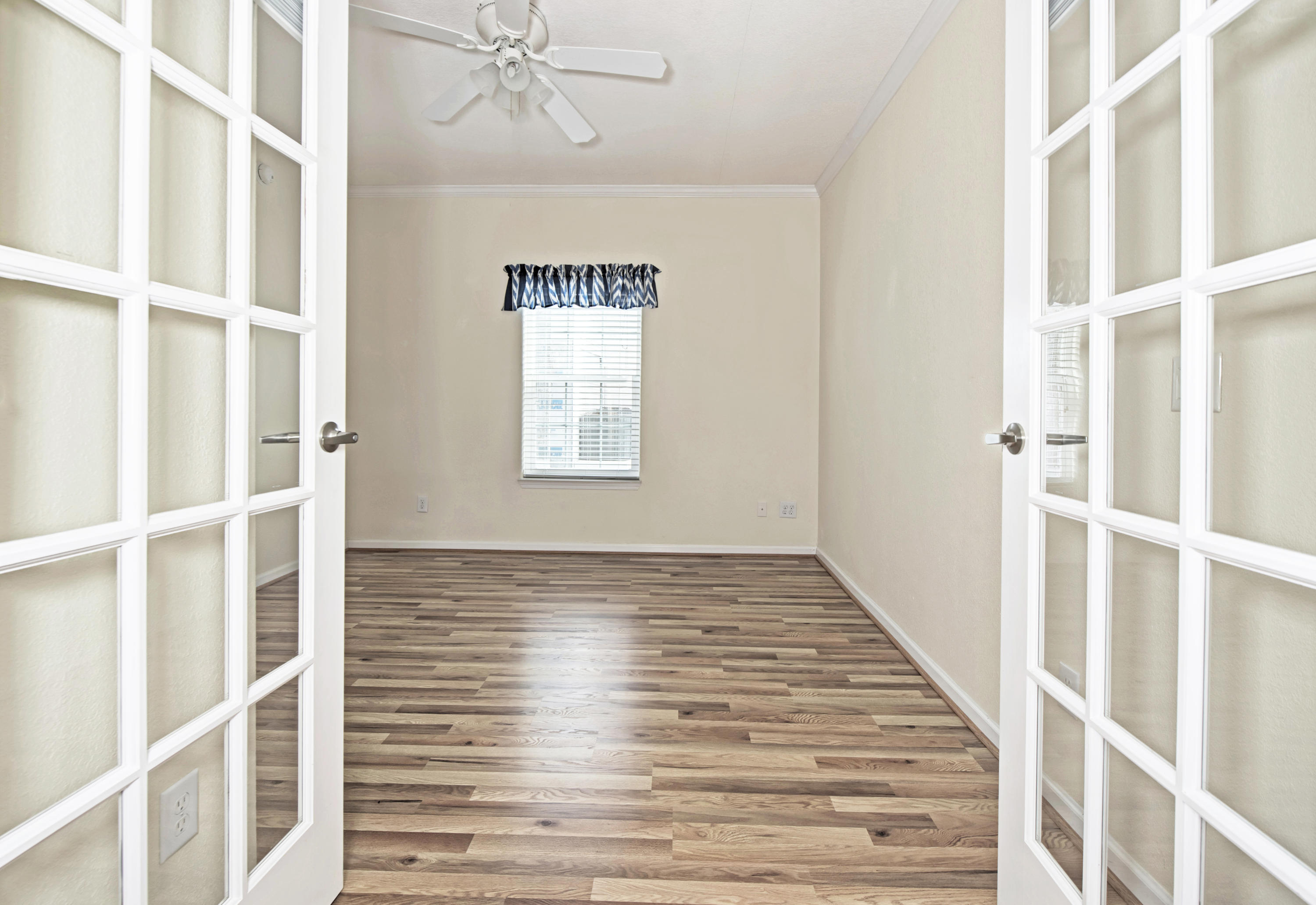 28573 Tortuga Road Summerland Key, FL 33042 - Photo 33 of 40 Bedroom 1