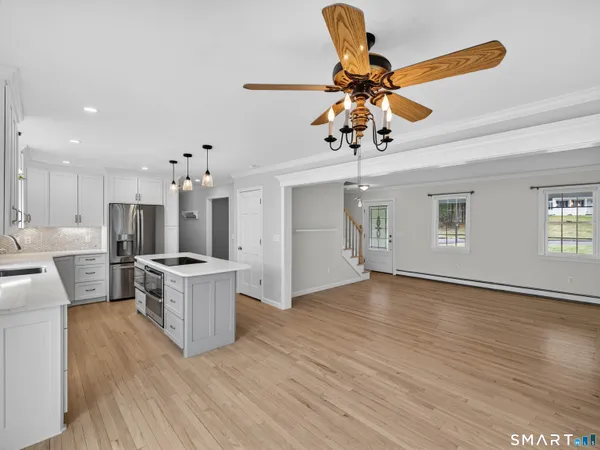 $529,900 | 31 Hebert Lane, Woodstock, CT 06281