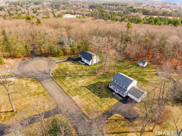 $529,900 | 31 Hebert Lane, Woodstock, CT 06281