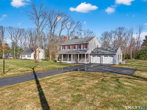 $529,900 | 31 Hebert Lane, Woodstock, CT 06281