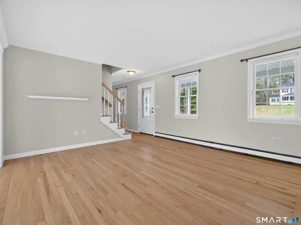 $529,900 | 31 Hebert Lane, Woodstock, CT 06281