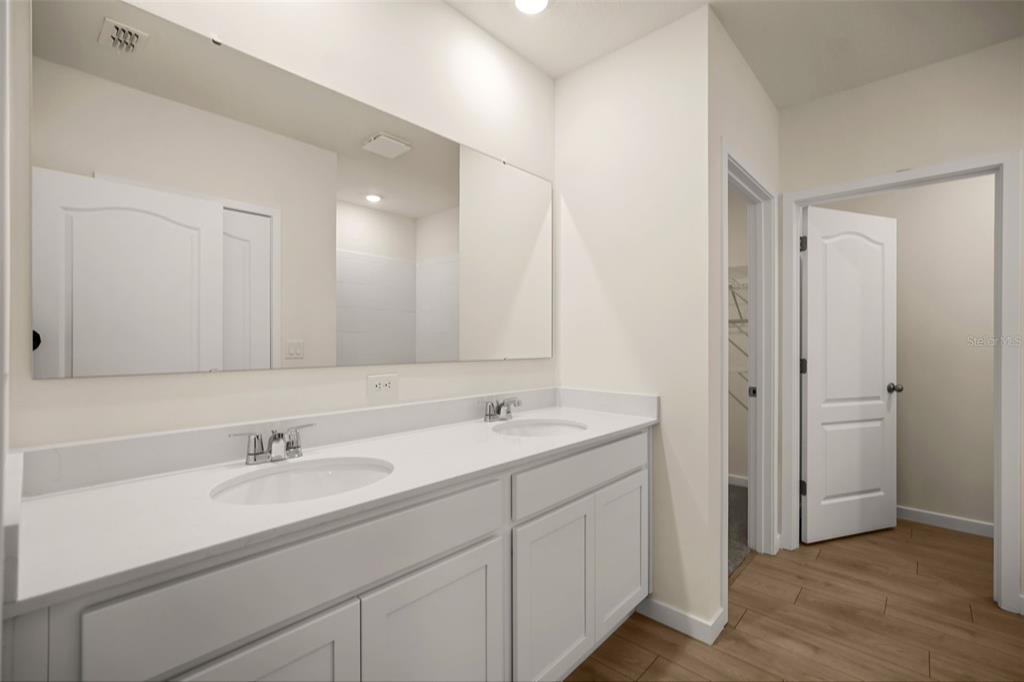 2893 House Finch Road Harmony, FL 34773 - Photo 16 of 52