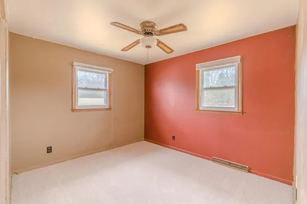 $202,500 | 2615 East 100 South, Knox, IN 46534