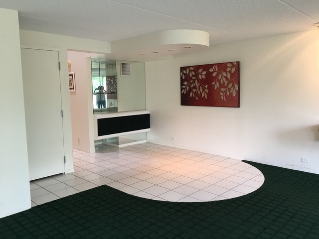 1770 Seton Road Northbrook, IL 60062 - Photo 3 of 10